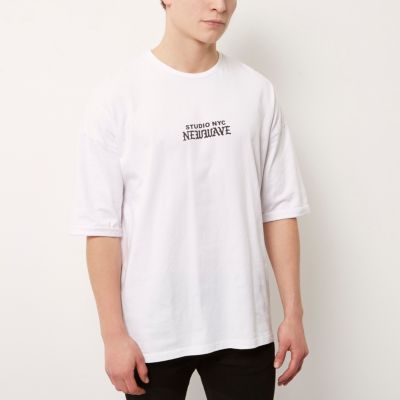 White new wave oversized T-shirt